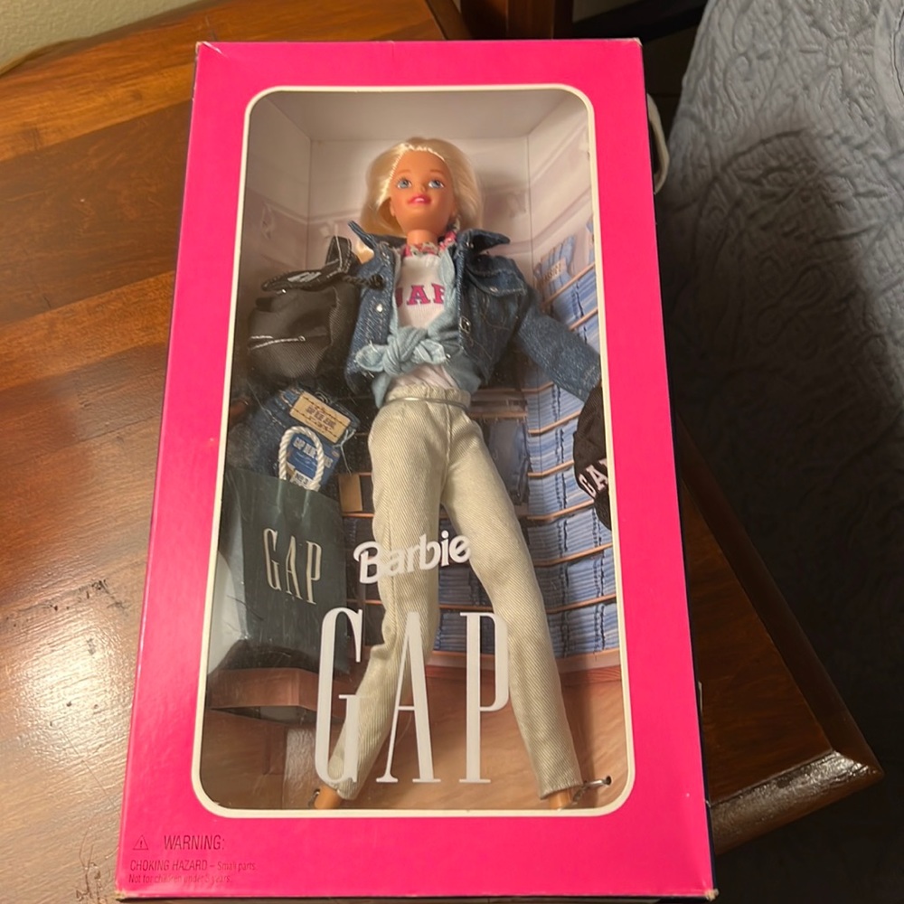 Gap Barbie - 1996 - Collectors Item